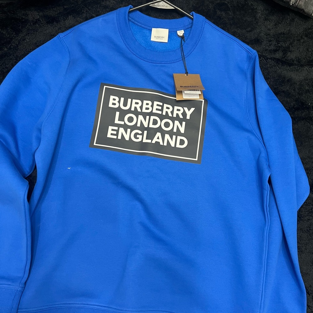 Burberry Sweatshirt